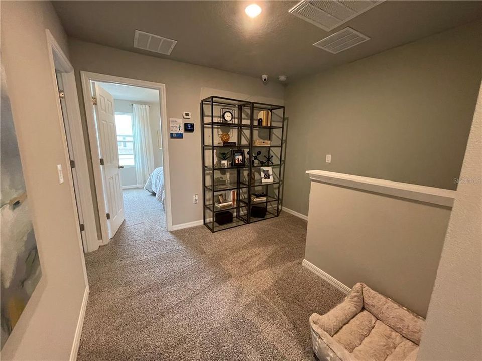For Rent: $2,150 (3 beds, 2 baths, 1566 Square Feet)