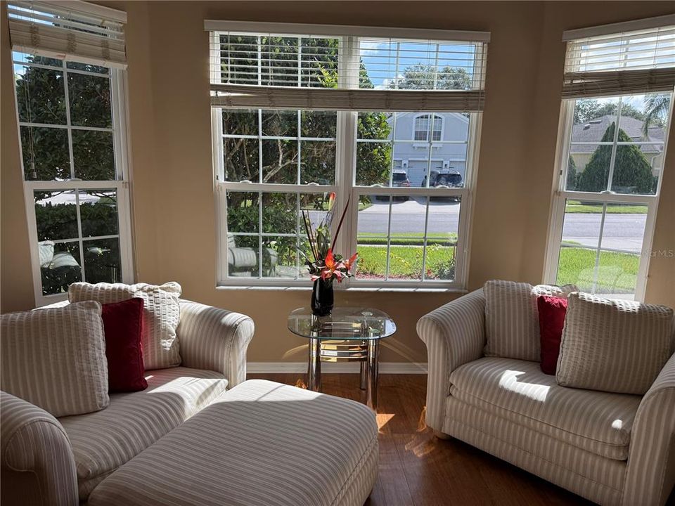 For Sale: $719,000 (4 beds, 3 baths, 2661 Square Feet)