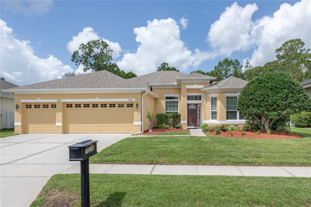 For Sale: $719,000 (4 beds, 3 baths, 2661 Square Feet)