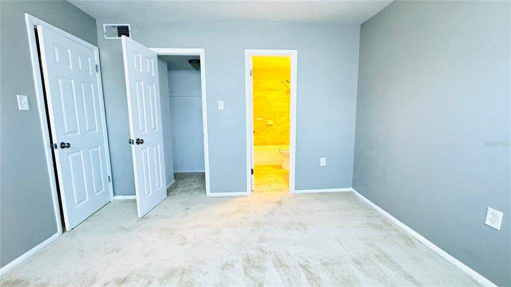 For Rent: $1,750 (2 beds, 2 baths, 1211 Square Feet)