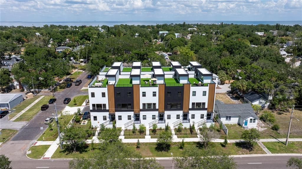 For Sale: $775,000 (3 beds, 3 baths, 2280 Square Feet)