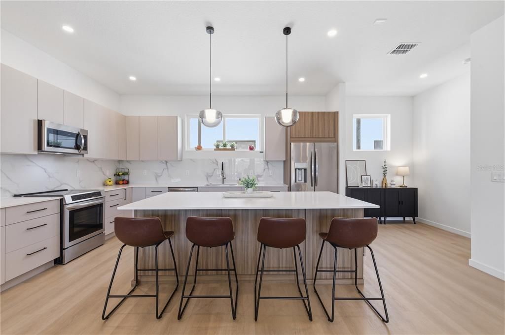 For Sale: $775,000 (3 beds, 3 baths, 2280 Square Feet)