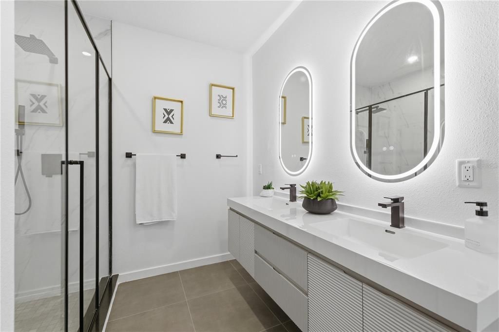 For Sale: $775,000 (3 beds, 3 baths, 2280 Square Feet)