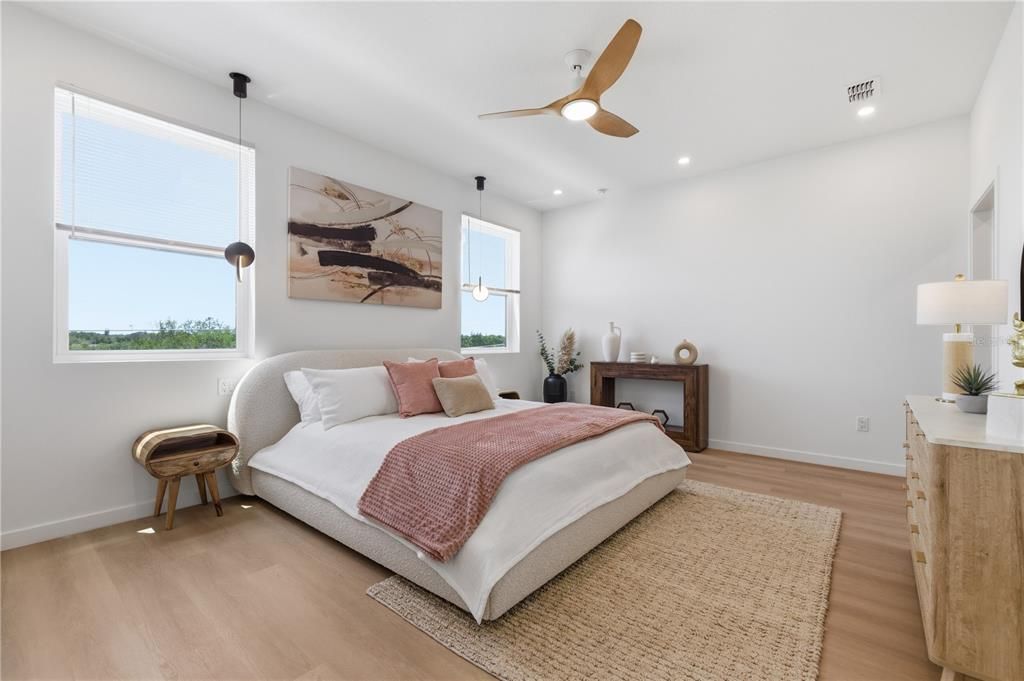 For Sale: $775,000 (3 beds, 3 baths, 2280 Square Feet)