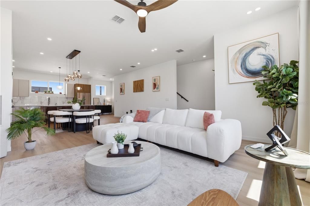 For Sale: $775,000 (3 beds, 3 baths, 2280 Square Feet)