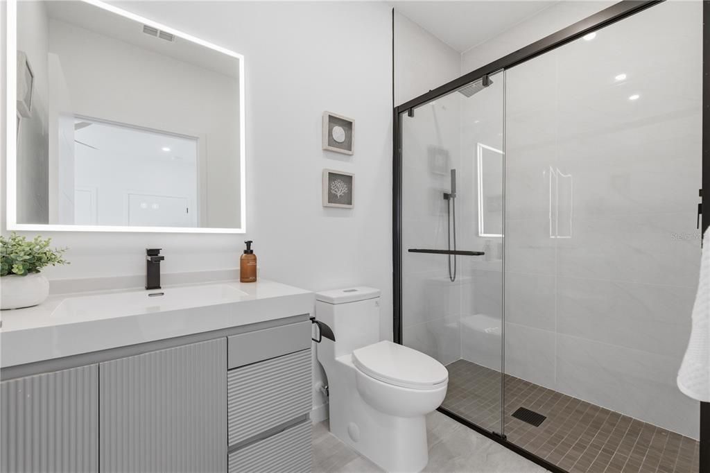 For Sale: $775,000 (3 beds, 3 baths, 2280 Square Feet)