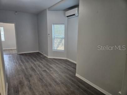 For Rent: $1,275 (1 beds, 1 baths, 600 Square Feet)