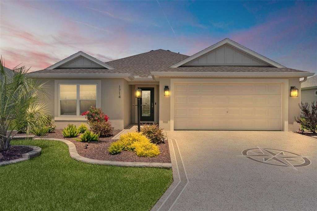 For Sale: $424,900 (3 beds, 2 baths, 1476 Square Feet)