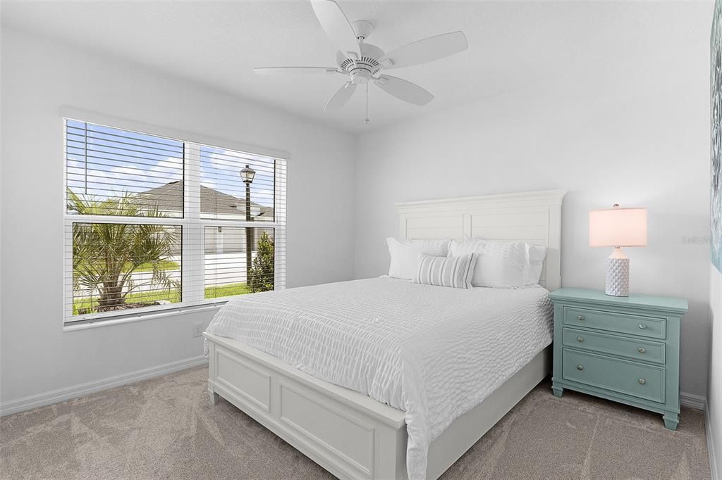 For Sale: $424,900 (3 beds, 2 baths, 1476 Square Feet)