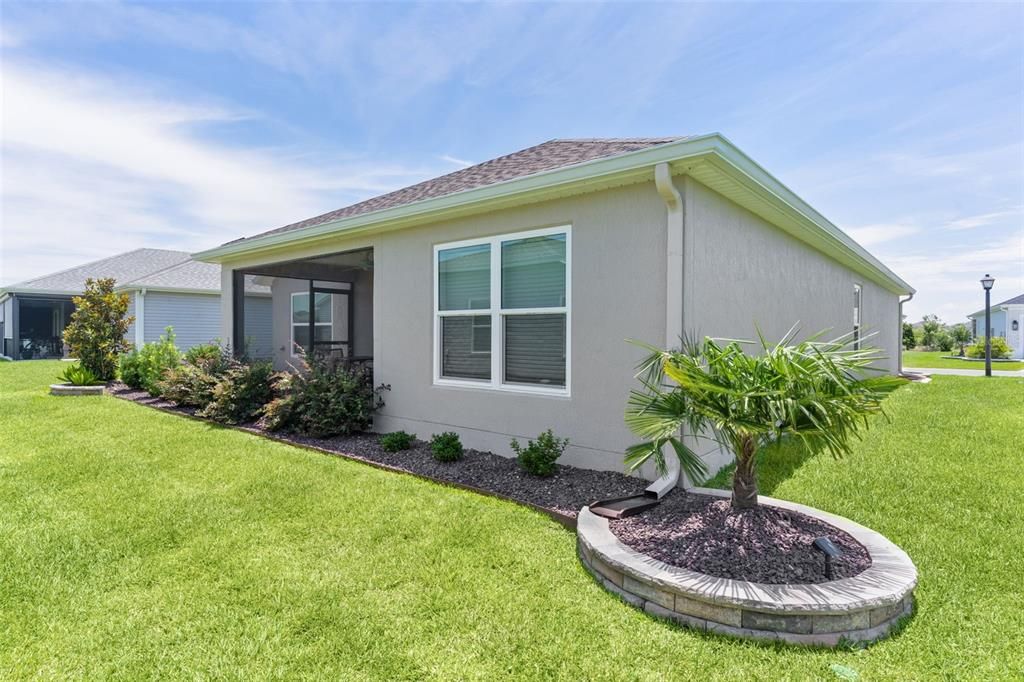 For Sale: $424,900 (3 beds, 2 baths, 1476 Square Feet)