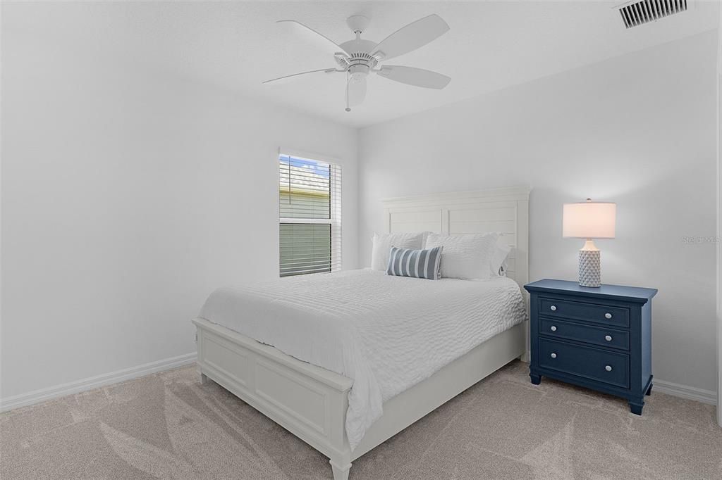 For Sale: $424,900 (3 beds, 2 baths, 1476 Square Feet)
