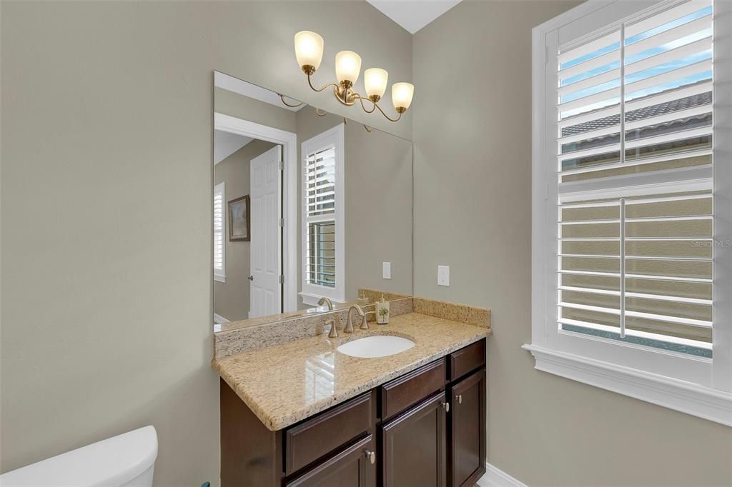 For Sale: $569,000 (3 beds, 3 baths, 2647 Square Feet)