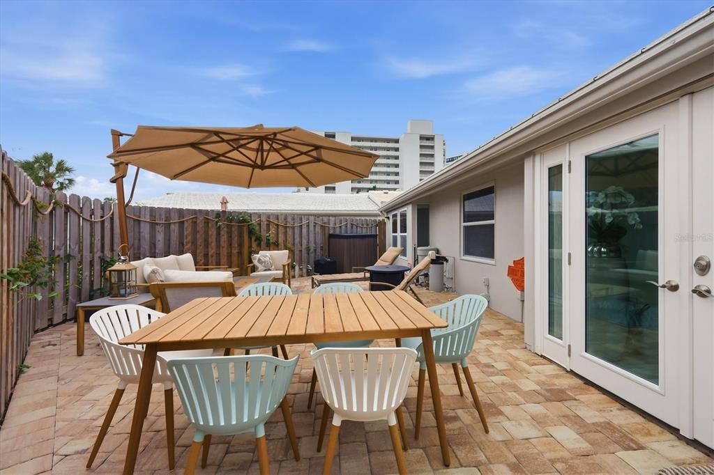 En Venta: $759,000 (3 camas, 2 baños, 1562 Pies cuadrados)
