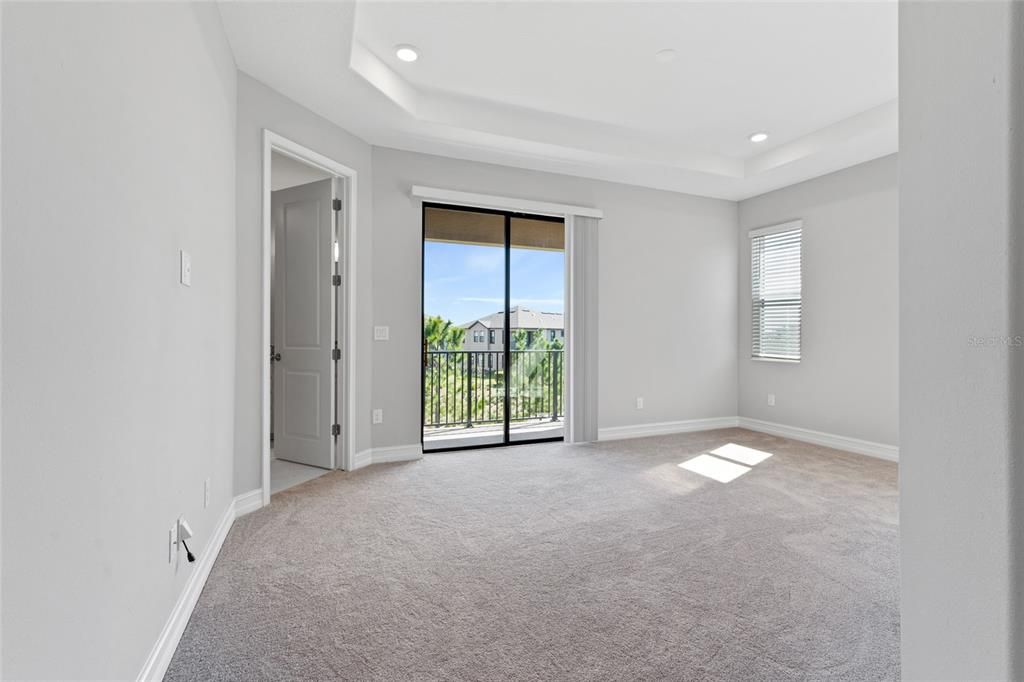 For Rent: $2,800 (3 beds, 2 baths, 2047 Square Feet)