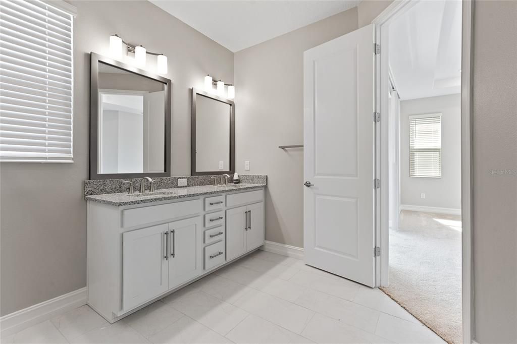For Rent: $2,800 (3 beds, 2 baths, 2047 Square Feet)