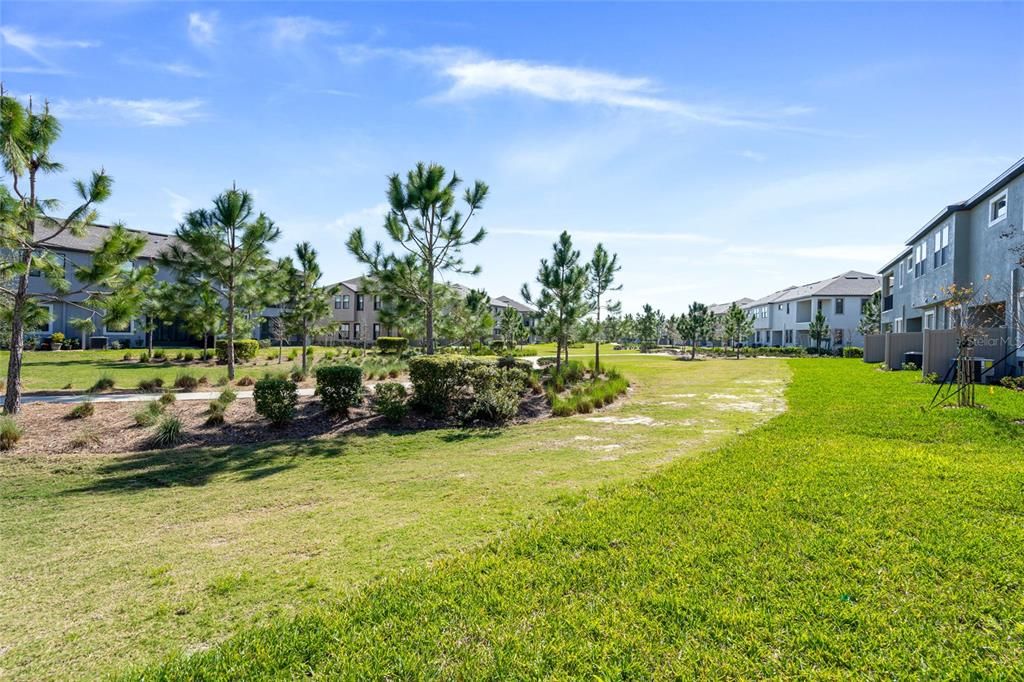For Rent: $2,800 (3 beds, 2 baths, 2047 Square Feet)