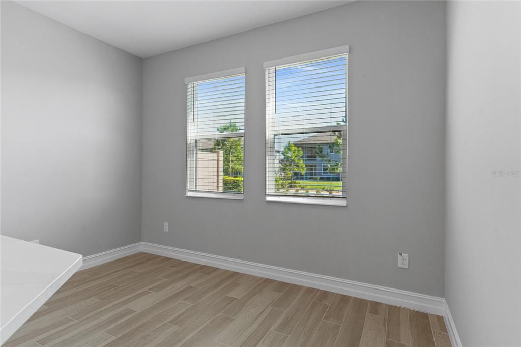 For Rent: $2,800 (3 beds, 2 baths, 2047 Square Feet)