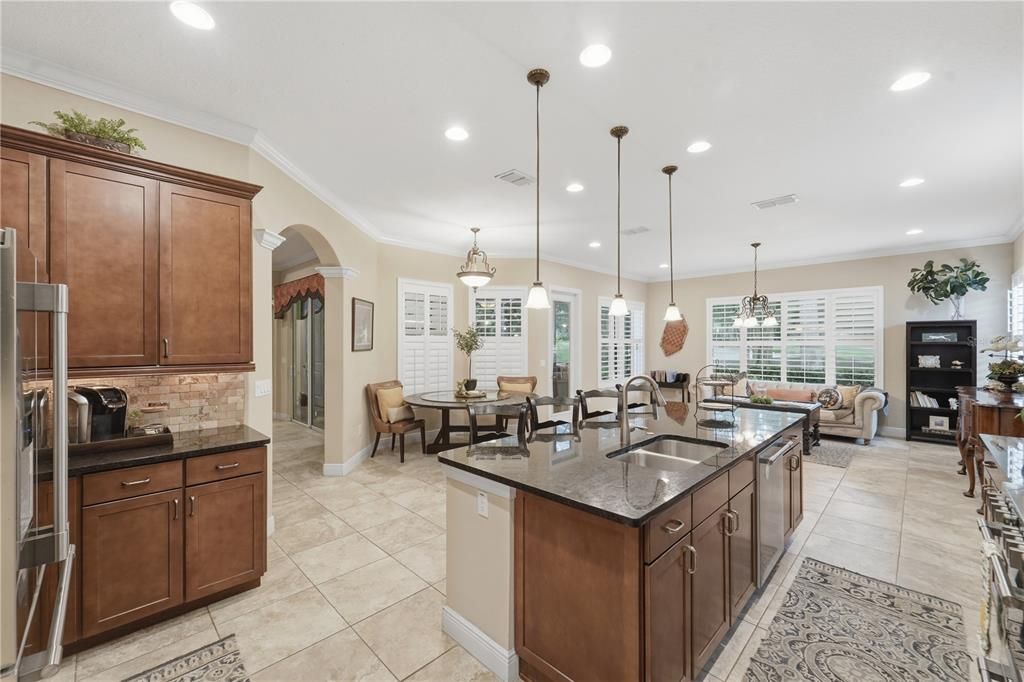 For Sale: $598,000 (3 beds, 3 baths, 3020 Square Feet)