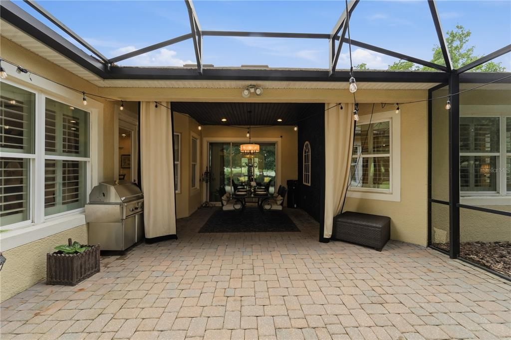 For Sale: $598,000 (3 beds, 3 baths, 3020 Square Feet)