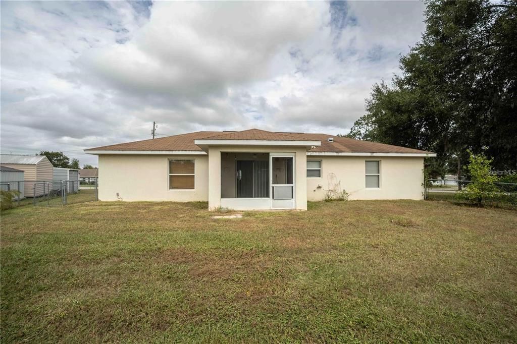 En Venta: $192,000 (3 camas, 2 baños, 1441 Pies cuadrados)