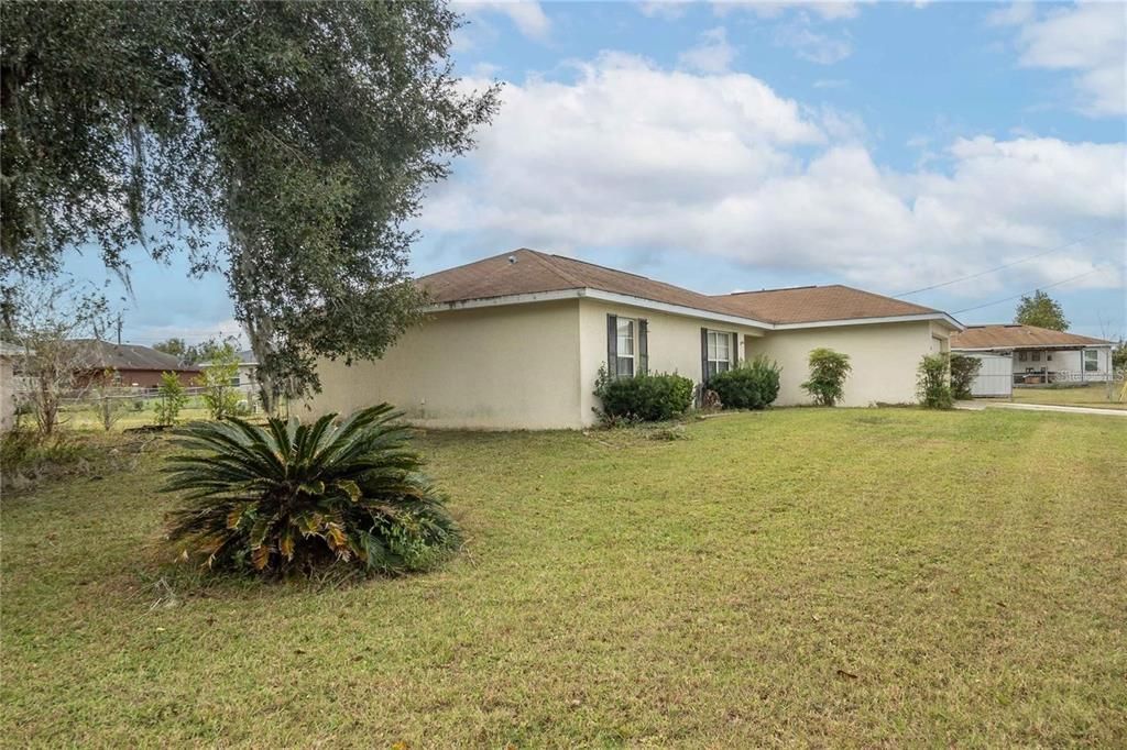 En Venta: $192,000 (3 camas, 2 baños, 1441 Pies cuadrados)