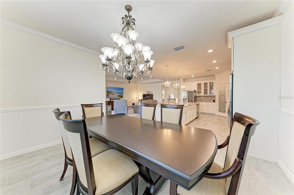 For Sale: $749,900 (3 beds, 3 baths, 2440 Square Feet)