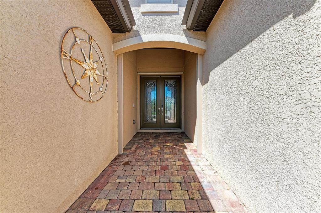 For Sale: $749,900 (3 beds, 3 baths, 2440 Square Feet)