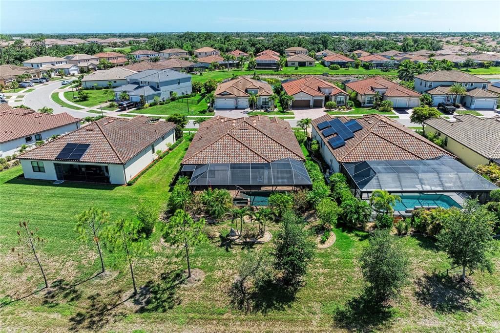 For Sale: $749,900 (3 beds, 3 baths, 2440 Square Feet)