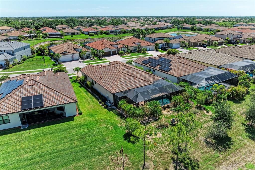 For Sale: $749,900 (3 beds, 3 baths, 2440 Square Feet)