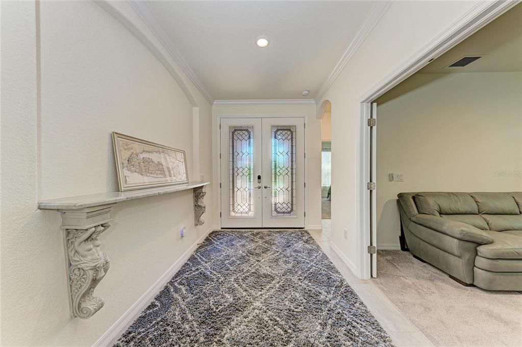 For Sale: $749,900 (3 beds, 3 baths, 2440 Square Feet)