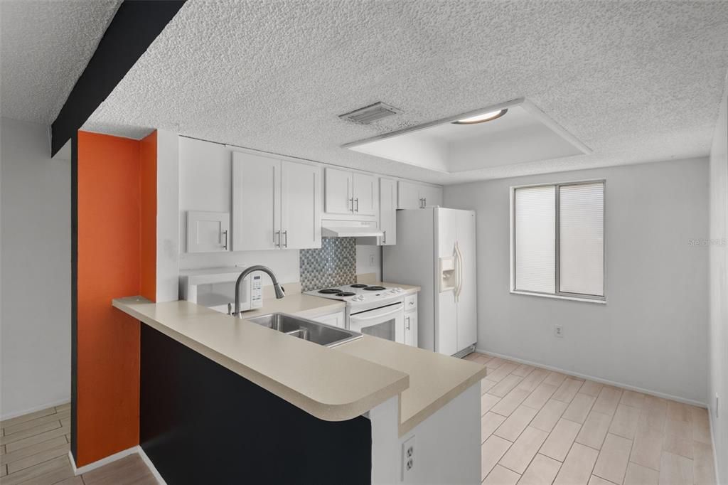 En Venta: $158,500 (2 camas, 2 baños, 1054 Pies cuadrados)