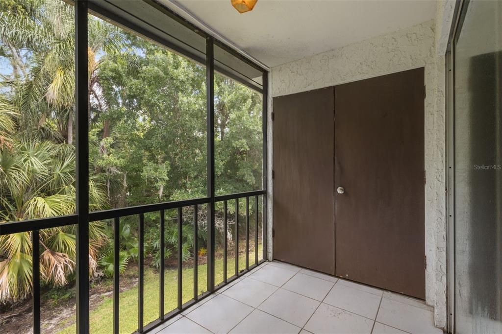 En Venta: $158,500 (2 camas, 2 baños, 1054 Pies cuadrados)