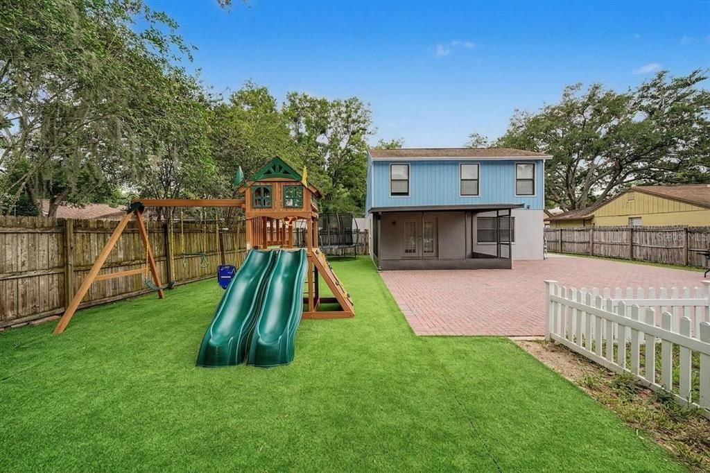 На продажу: $417,900 (3 спален, 2 ванн, 1407 Квадратных фут)