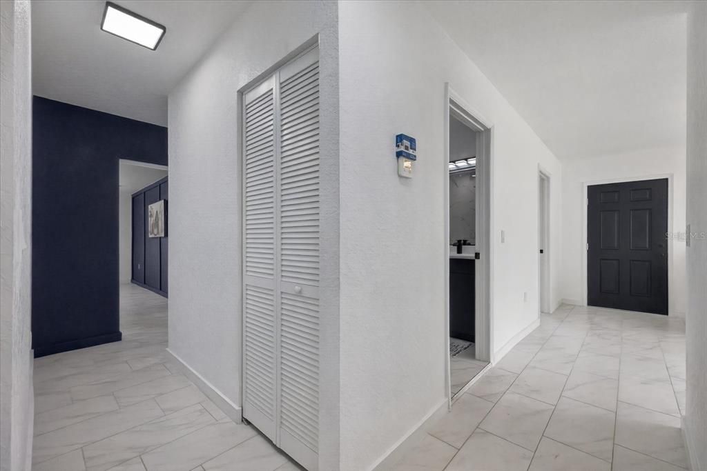 For Sale: $429,900 (5 beds, 4 baths, 1890 Square Feet)