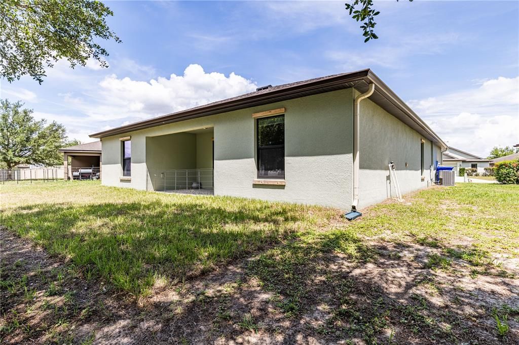 For Sale: $299,000 (3 beds, 2 baths, 1543 Square Feet)