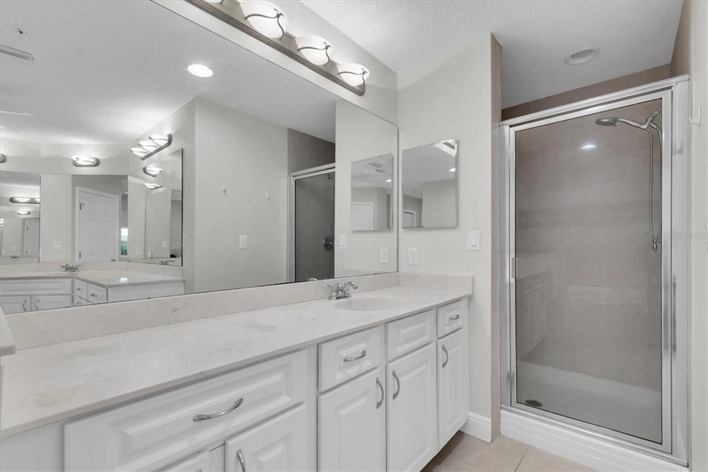 For Rent: $2,500 (2 beds, 2 baths, 1700 Square Feet)