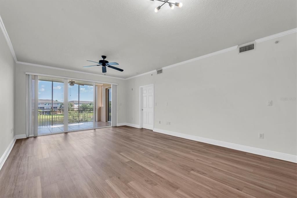For Rent: $2,500 (2 beds, 2 baths, 1700 Square Feet)