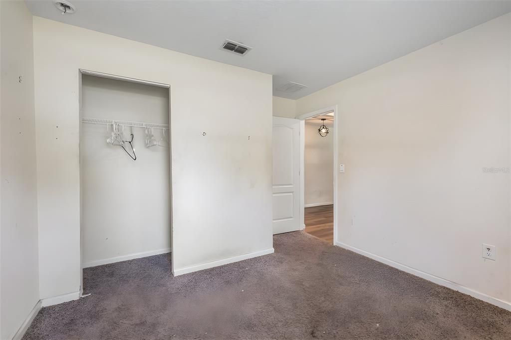 For Sale: $269,900 (4 beds, 2 baths, 1862 Square Feet)