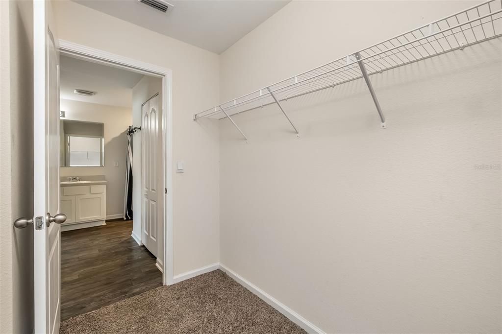 For Sale: $269,900 (4 beds, 2 baths, 1862 Square Feet)