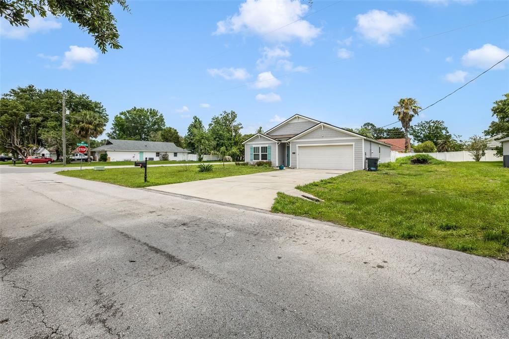 For Sale: $269,900 (4 beds, 2 baths, 1862 Square Feet)