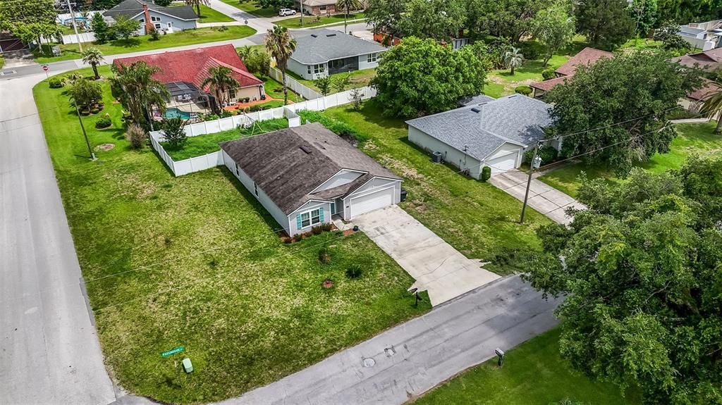 For Sale: $269,900 (4 beds, 2 baths, 1862 Square Feet)