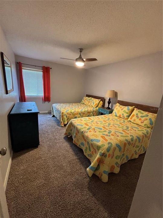 For Rent: $2,150 (3 beds, 2 baths, 1385 Square Feet)