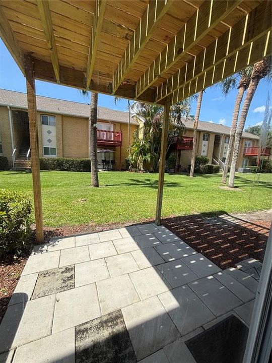 For Rent: $2,150 (3 beds, 2 baths, 1385 Square Feet)