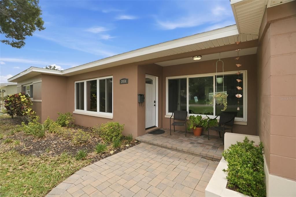 For Sale: $415,000 (3 beds, 1 baths, 1263 Square Feet)