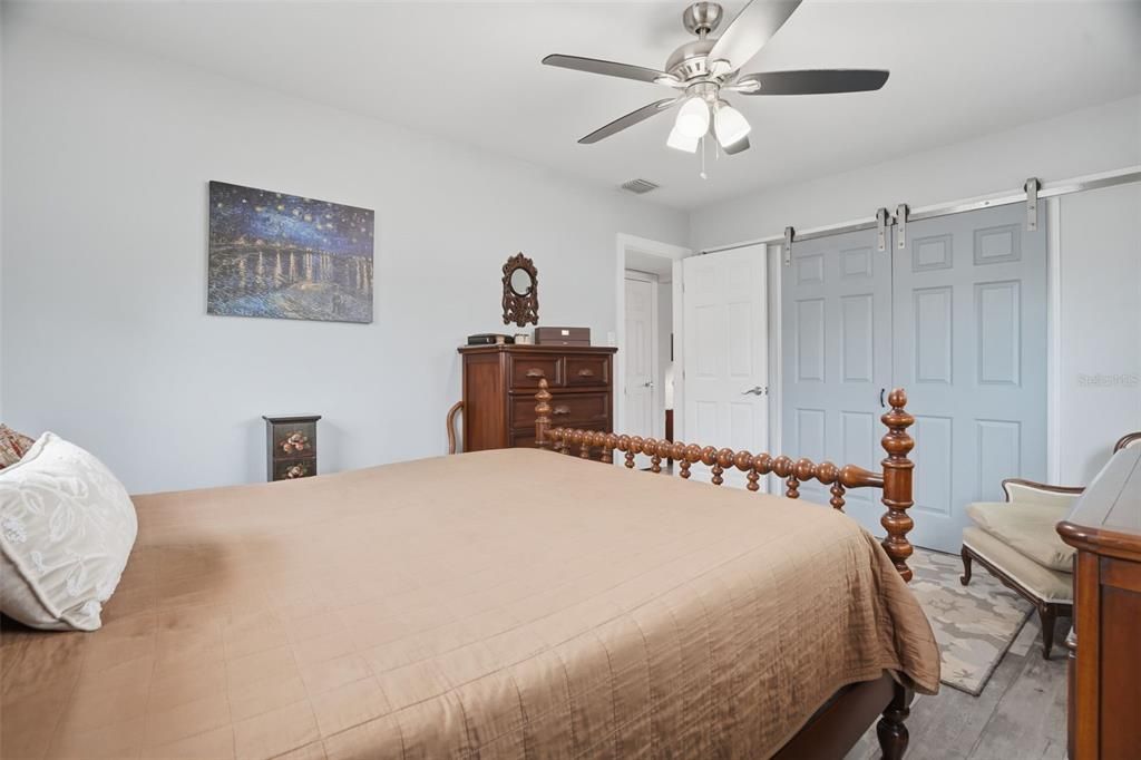 For Sale: $415,000 (3 beds, 1 baths, 1263 Square Feet)