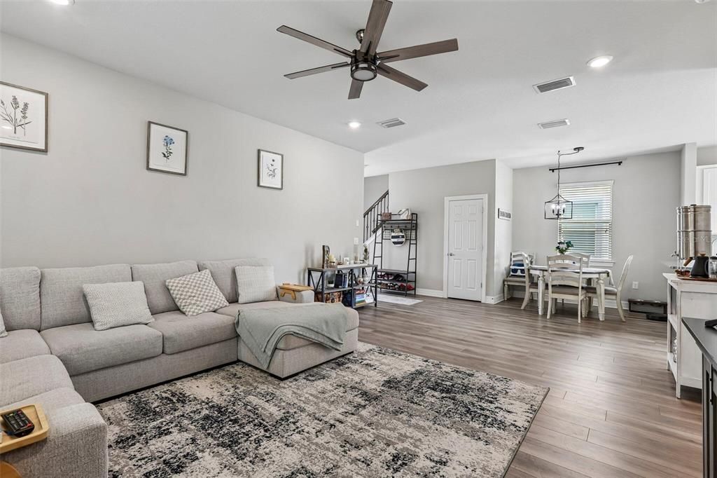 For Sale: $490,000 (4 beds, 3 baths, 2172 Square Feet)
