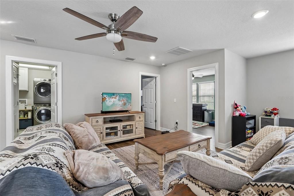 For Sale: $490,000 (4 beds, 3 baths, 2172 Square Feet)