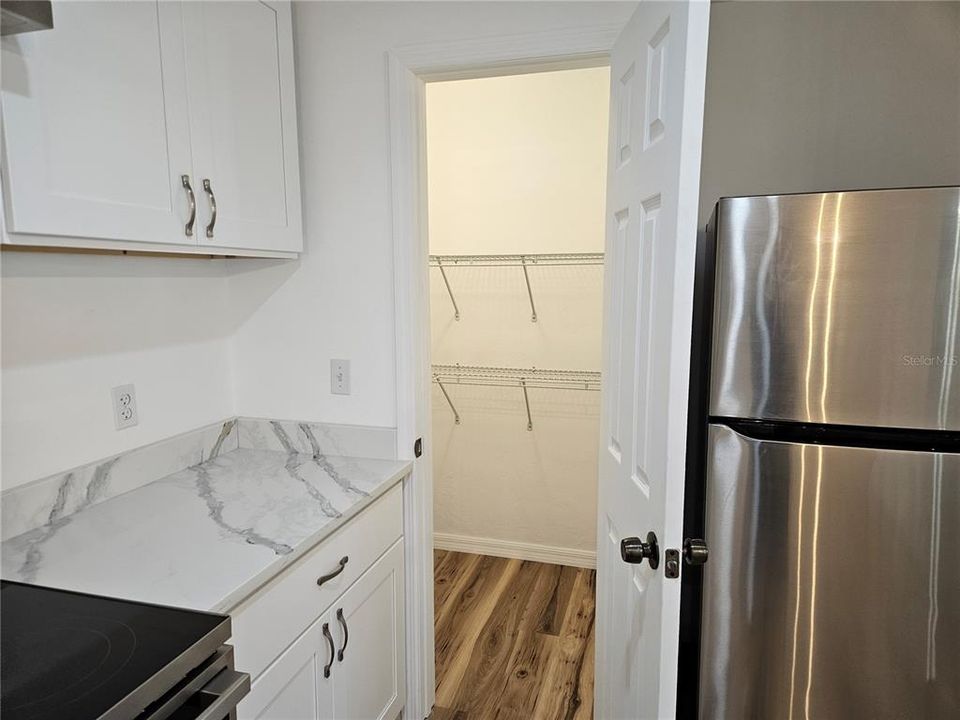 For Sale: $379,000 (3 beds, 2 baths, 1972 Square Feet)