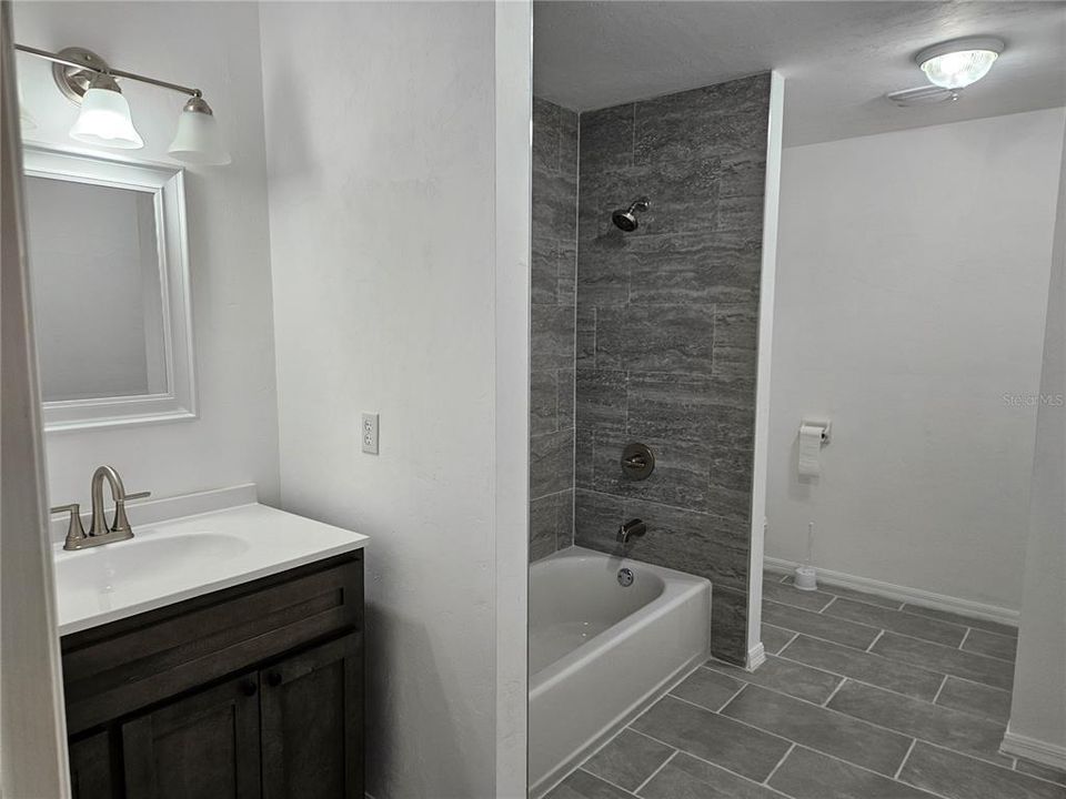 For Sale: $379,000 (3 beds, 2 baths, 1972 Square Feet)