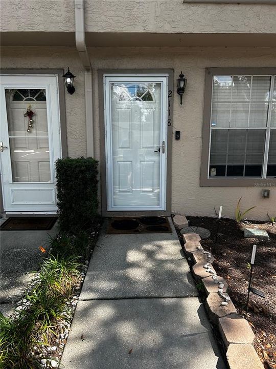 For Sale: $255,000 (3 beds, 2 baths, 1288 Square Feet)
